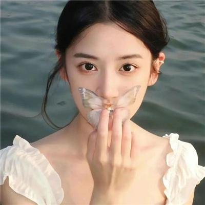 悬崖上的金鱼姬